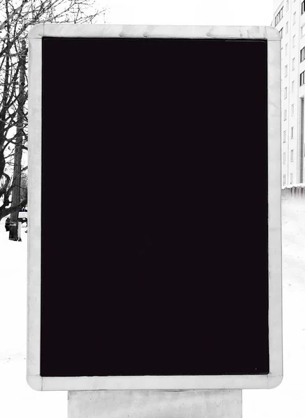 Zamknij up.blank banner na street.photo miasta z miejscem na te — Zdjęcie stockowe