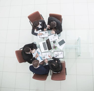  başarılı iş takım pazarlama düzenleri ve şirketin gelişimi için finansal tabloları