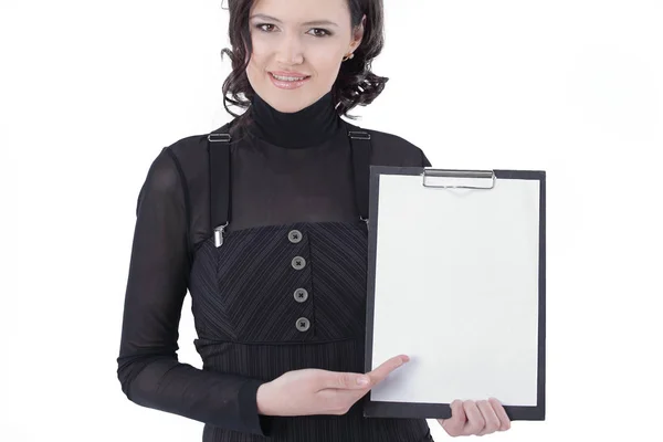 Mujer de negocios exitosa sosteniendo hoja en blanco .isolated en blanco — Foto de Stock