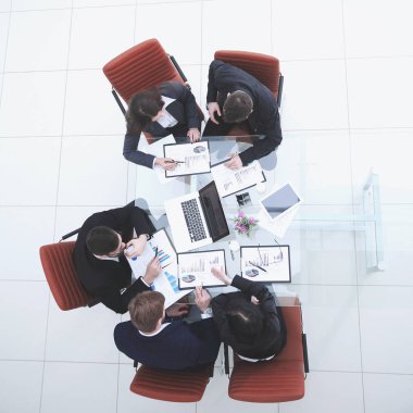 üstten görünüm. iş takım mali statement.photo kopya alanı ile ele alınmaktadır.