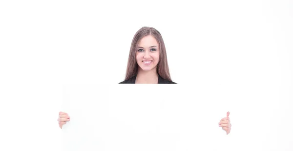 Jovem mulher de negócios mostrando cartaz em branco. isolado em um branco — Fotografia de Stock