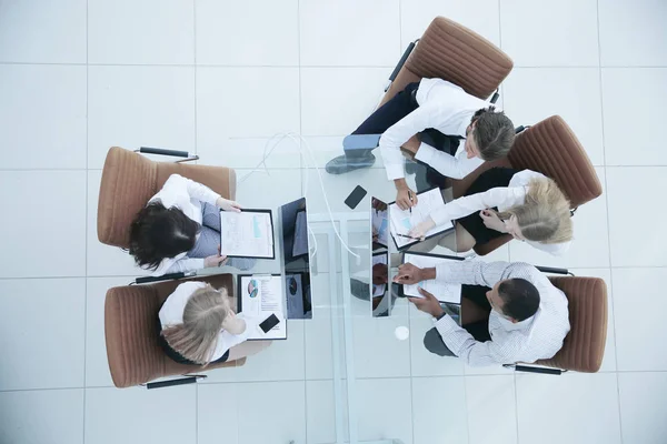 Övre view.the business-team arbetar med finansiella dokument. — Stockfoto