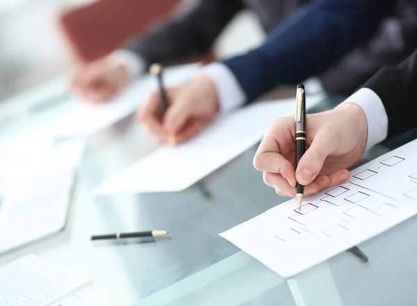 Hintergrundbild des Geschäftsteams am Schreibtisch — Stockfoto