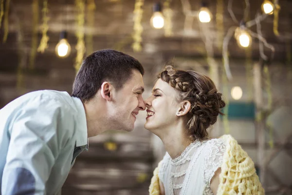 Concept van geluk - liefdevol paar-man en vrouw — Stockfoto
