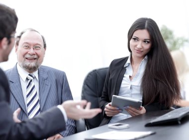 onların okul sırası ofiste iş arkadaşları