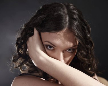 portre .emotive güzel bir genç kadının portresi