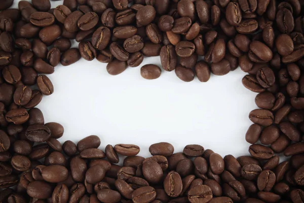 Marco para texto de granos de café negro.foto con espacio de copia — Foto de Stock