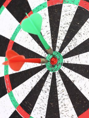 bir dart hedef merkezi olan oyun Dart