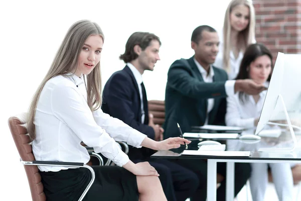 Equipo de negocios discutiendo con el Gerente problemas de trabajo — Foto de Stock