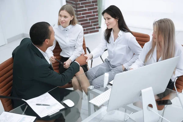 Handshake of business partners in a modern office. — Stock Photo, Image