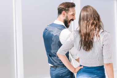 arka view.young iş takım tartışırken iş planı