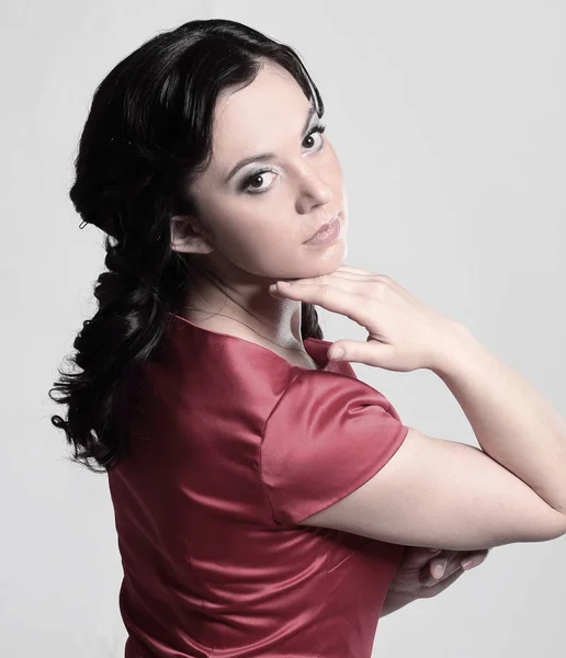 Retrato de uma jovem mulher estilosa .isolado no fundo branco — Fotografia de Stock