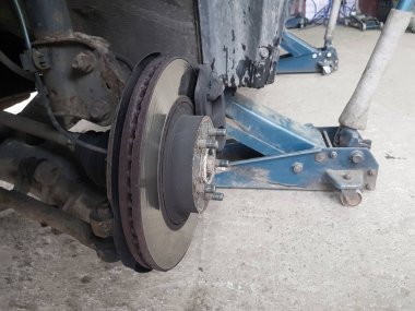 Tekerlek Dengeleme ve yedek lastik garaj