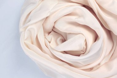 closeup.Transparent ışık eşarp hafif bir arka plan üzerinde