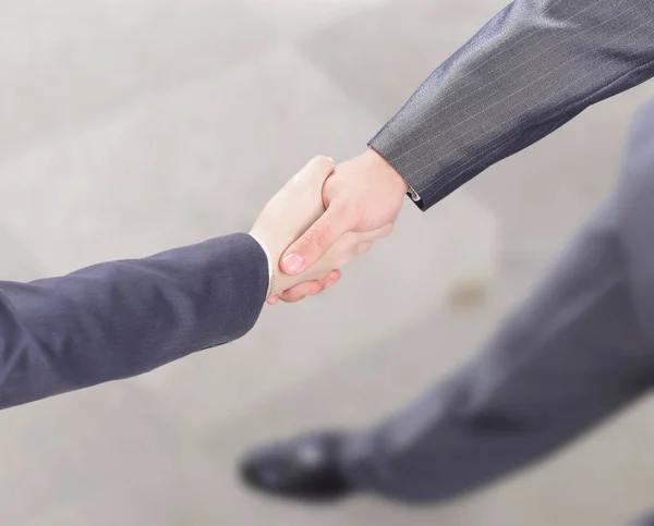 Close up .welcome e handshake business partners.il concetto di partenariato . — Foto Stock