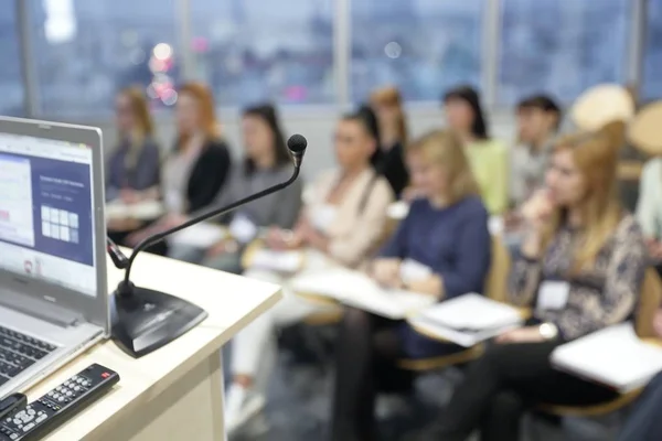 Business background. blurred image the audience in the conference room. — Stock Photo, Image