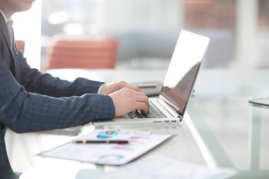 işadamı Desk.photo laptop kopya alanı ile çalışma