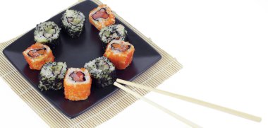Sushi seti - Maki sushi ve chopsticks bir b farklı