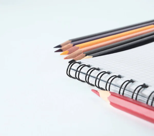 Close up.Notepad and pencils on white background .photo with copy space.background — Stock Photo, Image