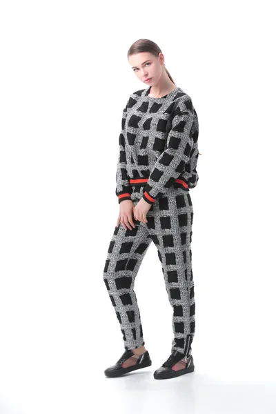Mladá žena ve stylové pajamas.isolated na bílém — Stock fotografie