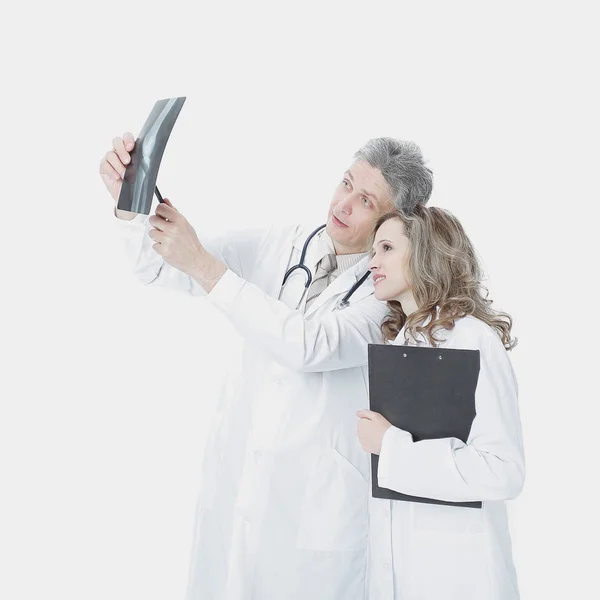 Equipe médica profissional com médicos e cirurgião examinando pa — Fotografia de Stock