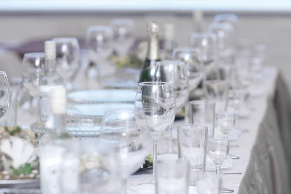 Cerrar .table en el restaurante antes del banquete —  Fotos de Stock