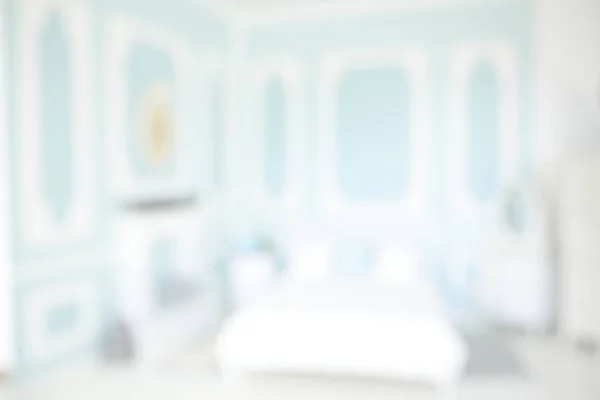 Imagen borrosa del interior del elegante dormitorio — Foto de Stock