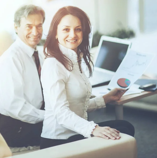 A group of businessmen discussing the policy of the company — Stock Photo, Image