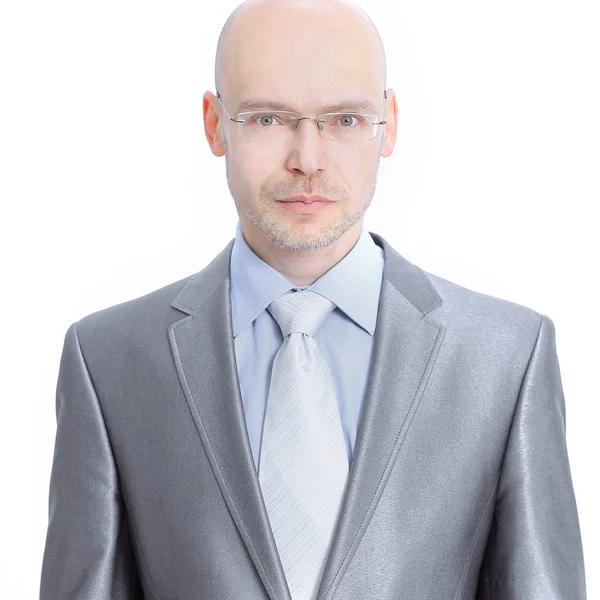 Porträt eines selbstbewussten Geschäftsmannes auf Weiß. — Stockfoto