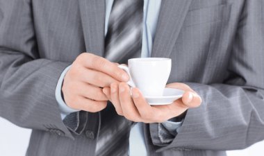 closeup.handsome iş adamı iki başparmak göstermek yukarıya. kopya alanı ile fotoğraf