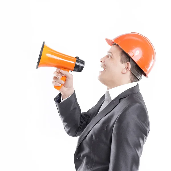 Jonge ingenieur met een megaphone.isolated op wit — Stockfoto