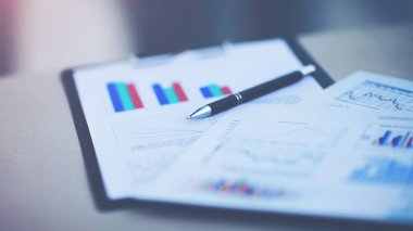 Çizimler ve grafikler başarılı iş, işyeri