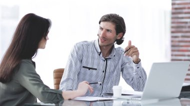 Yöneticisi sözleşme müşteri ile hazırlar.