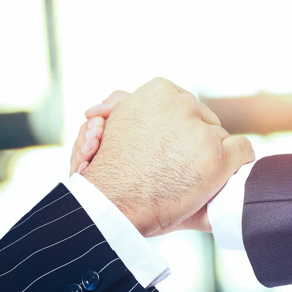 The conclusion of the transaction. Handshake. Make a deal. — Stock Photo, Image