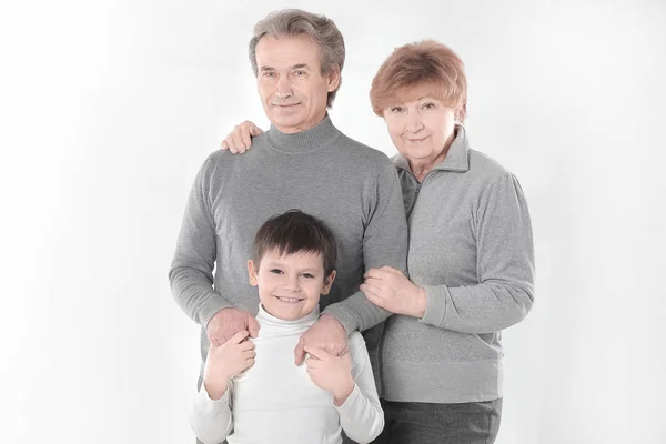Oma, Opa und Enkel. isoliert auf weiß. — Stockfoto