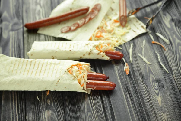 Lawasz pikantne kiełbasy i vegetables.photo z miejsca kopii — Zdjęcie stockowe