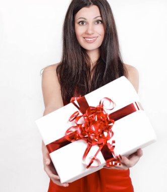 portre. Ona bir hediye öpüşme mutlu güzel kadın.