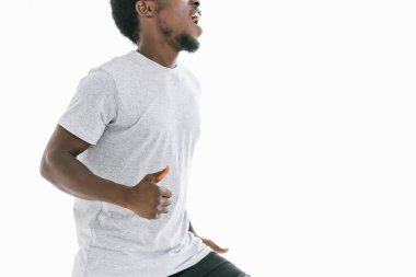 Yan görünüş. Mutlu adam başparmağını kaldırıyor..