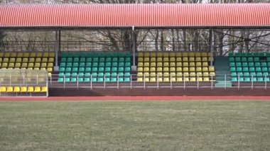 Bahar tribün ile ili küçük stadyum