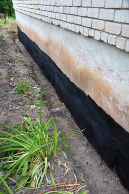 Bitüm ile su yalıtımı şehir düz ev temeli