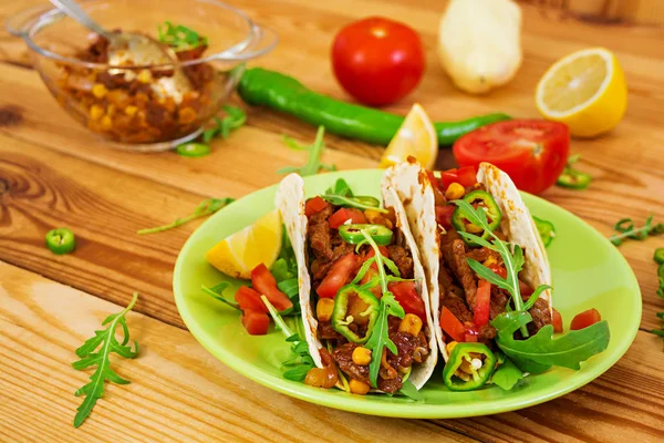 Mexican Tacos Beef Tomato Sauce — Stock Photo, Image