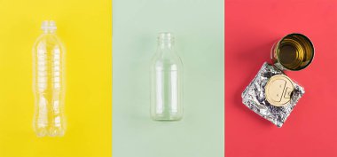 Geri dönüşüm için evsel atıkların ayıklanması. Geri dönüşüm çöp konsepti