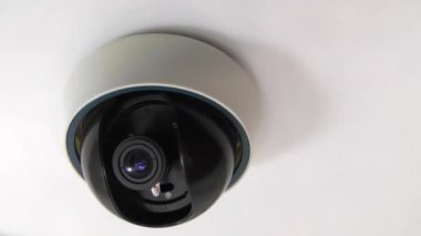 Tavan kamerası. - Güvenlik. CCTV kamerası yaklaşıyor..