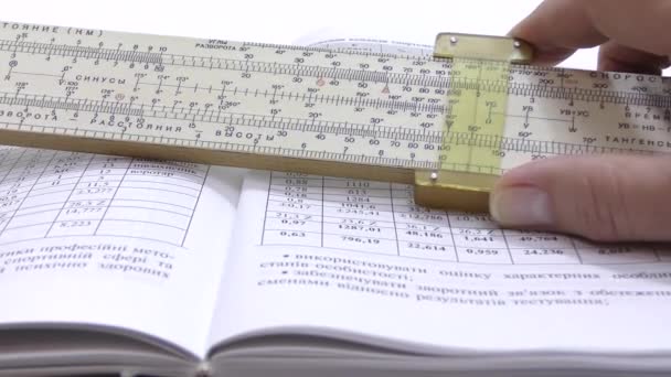 Make Calculations Logarithmic Ruler — Stock Video