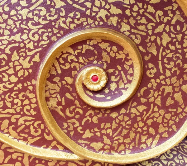 Спиральный Рисунок Золотой Картиной Стене Церкви Северном Тайском Храме — стоковое фото