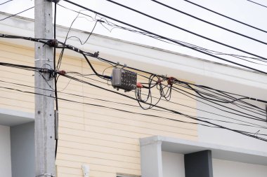 İletişim kablosu kompleksi.