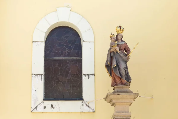 Szombathely Ungarn Kan 2019 Fransiskanerkirken Szombath Detaljer Ungarn – stockfoto