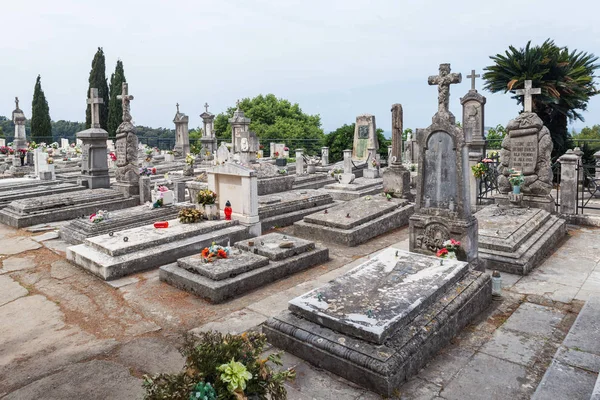 03 May 2019, Cavtat, Croatia. Cemetery on the hill — Stock Photo, Image