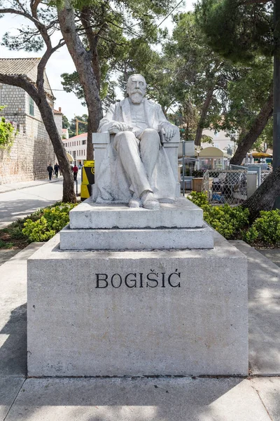 03 May 2019, Cavtat, Croatia. Valtazar Bogisic statue — Stock Photo, Image