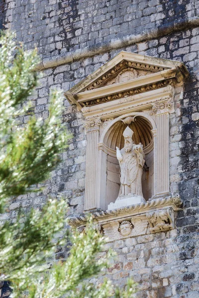 05 May 2019, Dubrovnik, Croatia. Old city architecture — Stock Photo, Image